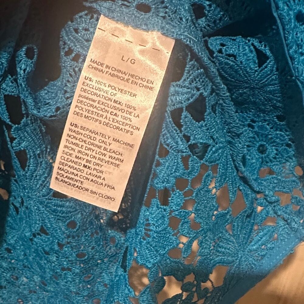 WHBM Teal Eyelet Lace Top L - Picture 8 of 8